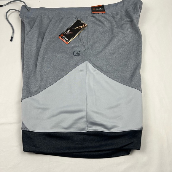 And1 Men’s Double team basketball shorts, multiple sizes - Picture 5 of 6